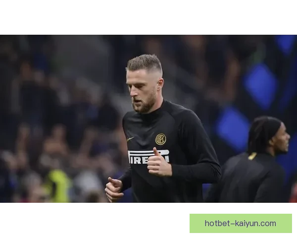 什克里尼亚尔持续保持关键表现，备受关注的防守核心为球队贡献稳定防线。