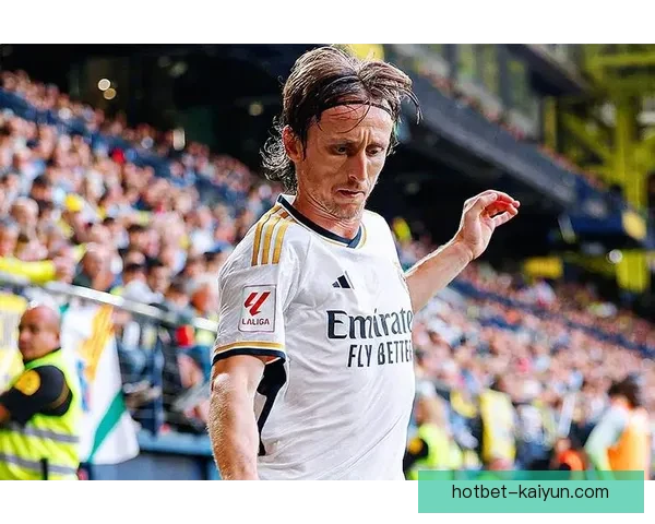 皇马在本赛季表现稳健，近期状态回暖值得关注。