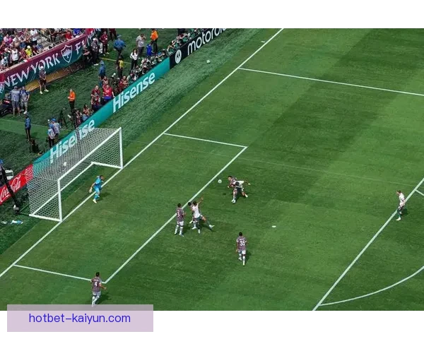 切尔西进攻创造力持续提升，中场组织表现稳健